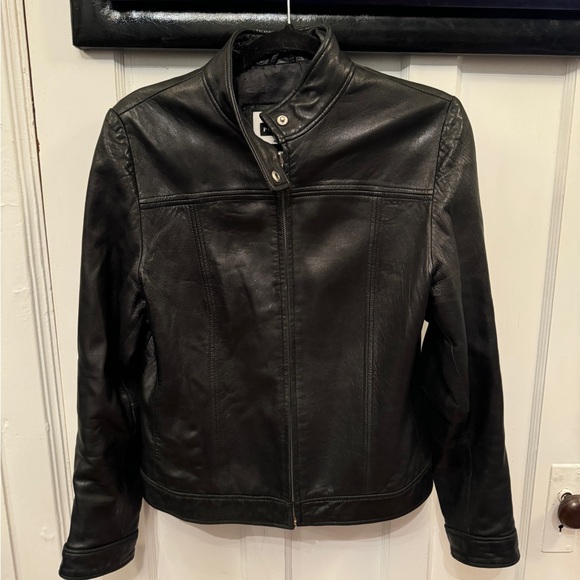 Beautiful, genuine leather women’s biker jacket in black - Picture 1 of 4